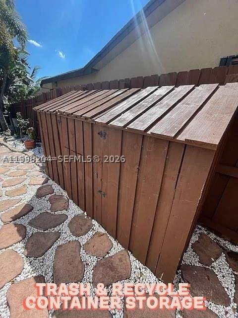 1350 S Fieldlark Ln, Homestead FL - photo 15 of 16