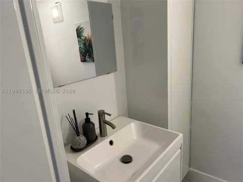 6545 Indian Creek Dr 506, Miami Beach FL - photo 13 of 28