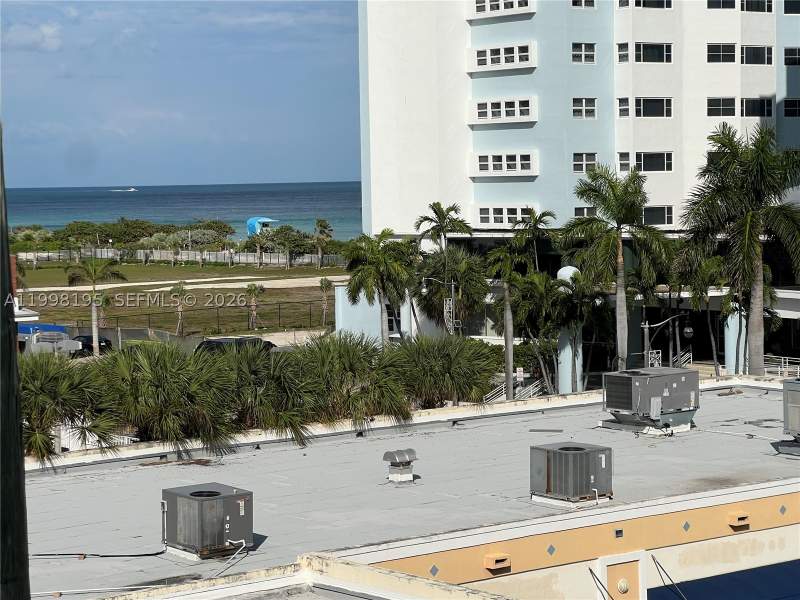 2 bedroom Condominium at 6545 Indian Creek Dr 506, Clinton Condo, Miami Beach — photo 2