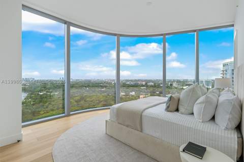 175 SE 25 Rd 2003, Miami FL - photo 20 of 45
