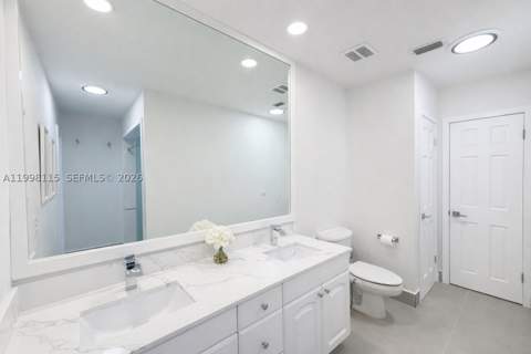 16400 SW 80th Ave, Palmetto Bay FL - photo 19 of 28