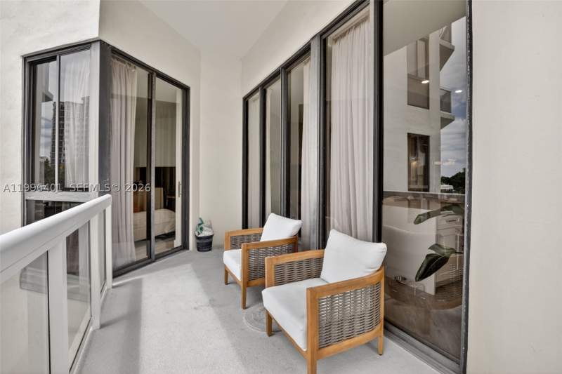 2 bedroom Condominium at 20185 E Country Club Dr 204, The Landmark Condo, Aventura — photo 2