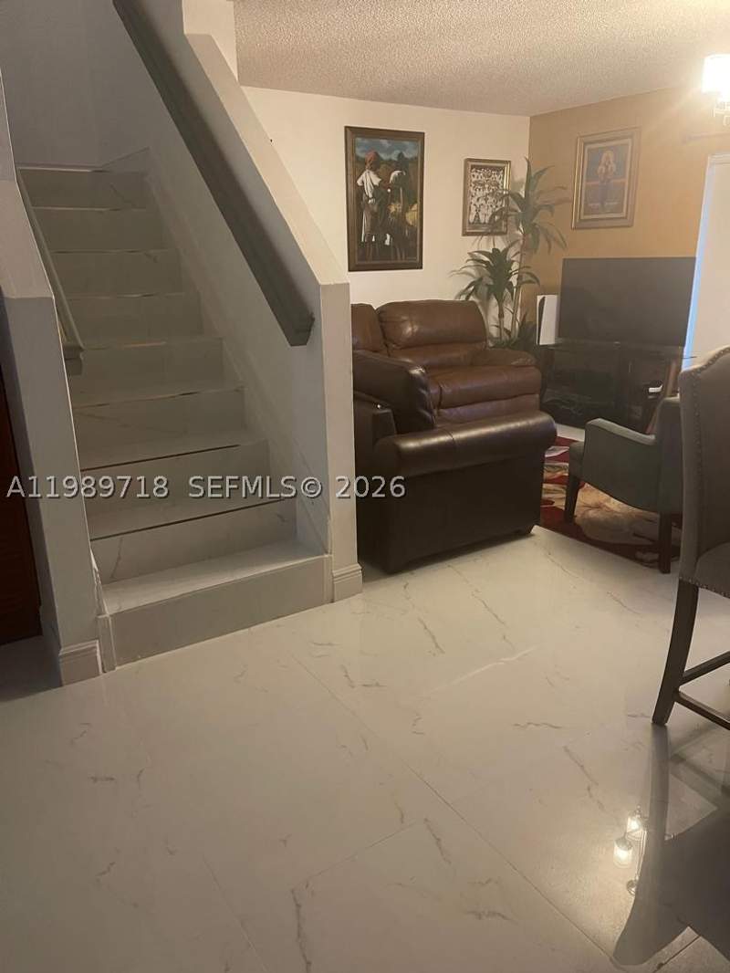 3 bedroom Townhouse at 17757 SW 141st Ct, Weitzer Serena Lakes Town, Miami — photo 3