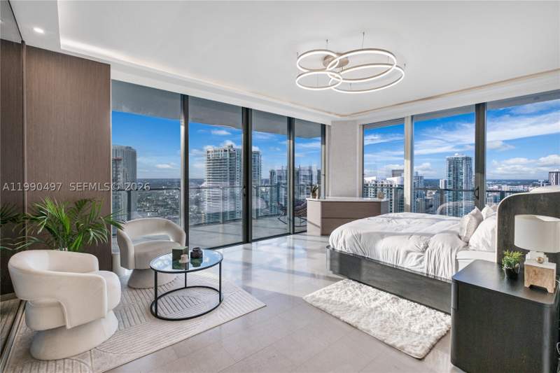 3 bedroom Condominium at 68 SE 6th St 3711, Reach Condo, Miami — photo 3