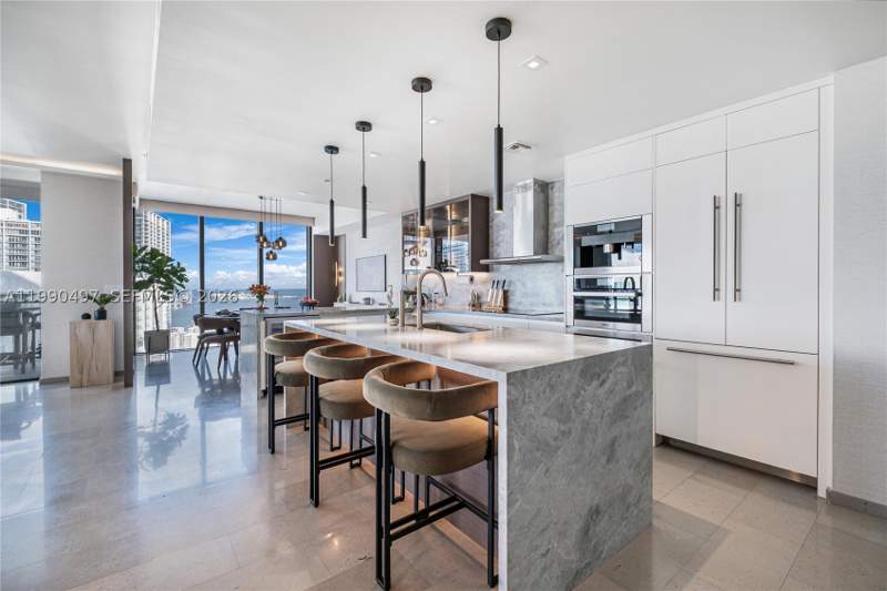 3 bedroom Condominium at 68 SE 6th St 3711, Reach Condo, Miami — photo 4
