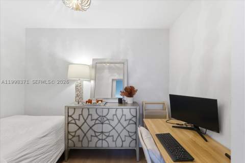 550 Ocean Drive 3H, Key Biscayne FL - photo 10 of 34