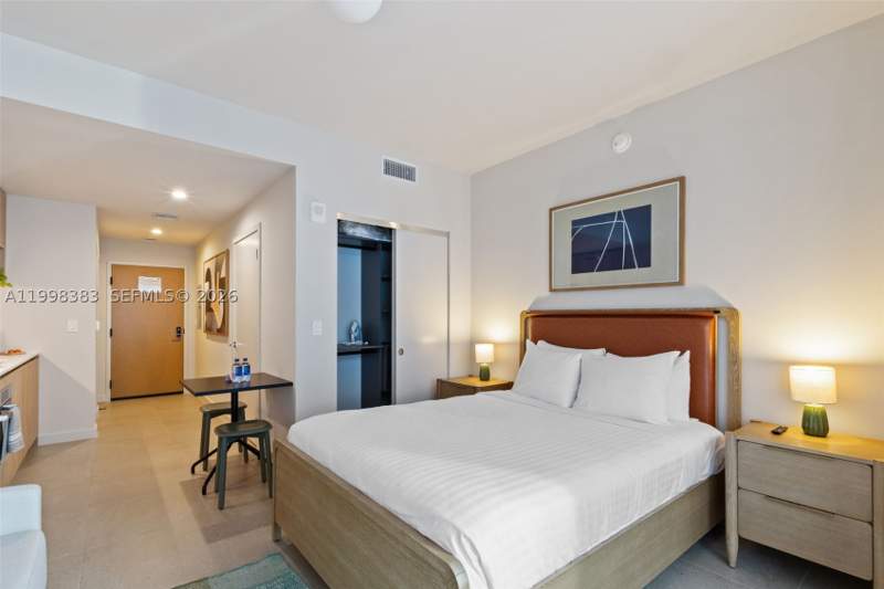 0 bedroom Condominium at 11 NE 6 2108, The Crosby Miami Worldcent, Miami — photo 2