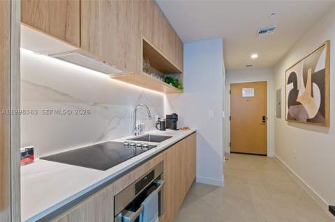 11 NE 6 2108, Miami FL - photo 7 of 36