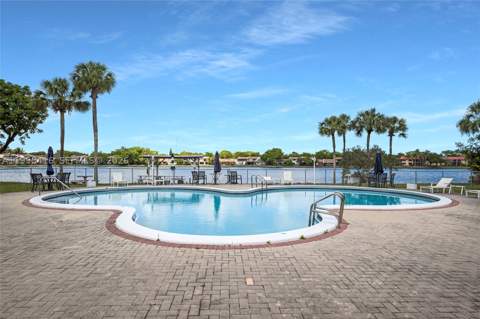 671 NE 195th St 114E, Miami FL - photo 24 of 41
