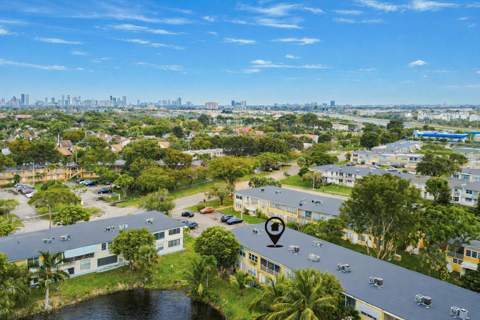 115 NE 202nd Terrace M20, Miami Gardens FL - photo 24 of 26