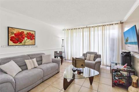 840 NW 87th Ave 405, Miami FL - photo 10 of 39
