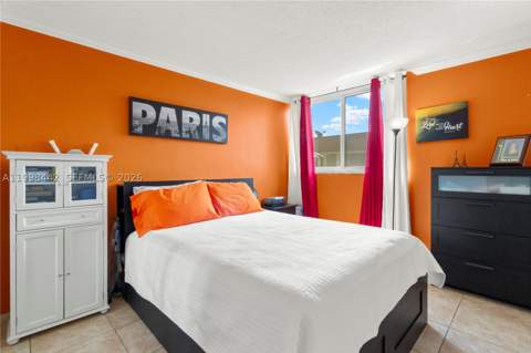 840 NW 87th Ave 405, Miami FL - photo 13 of 39