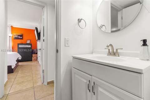 840 NW 87th Ave 405, Miami FL - photo 17 of 39