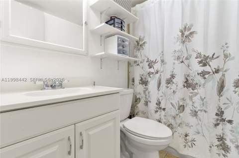 840 NW 87th Ave 405, Miami FL - photo 23 of 39
