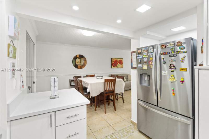 2 bedroom Condominium at 840 NW 87th Ave 405, Pinebark Condo No 2 - Bld, Miami — photo 3