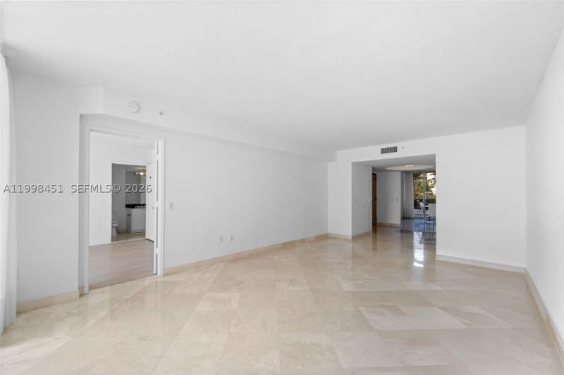 2 bedroom Condominium at 17555 Collins Ave 406, The Pinnacle Condo, Sunny Isles Beach — photo 5