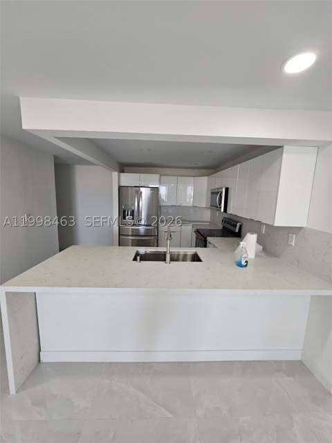 7125 Bay Dr 506, Miami Beach FL - photo 7 of 14