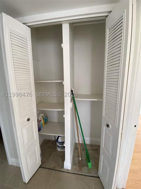 494 NW 165th St Rd C-601, Miami FL - photo 13 of 29