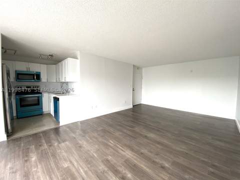 494 NW 165th St Rd C-601, Miami FL - photo 7 of 29