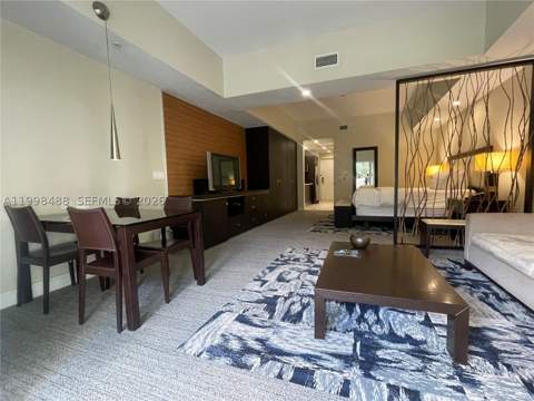 5300 NW 87th Ave 1103, Doral FL - photo 12 of 31