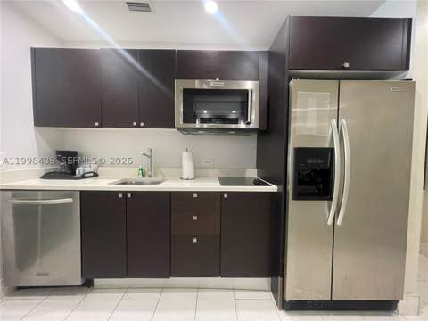 5300 NW 87th Ave 1103, Doral FL - photo 13 of 31