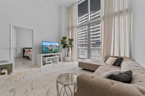 475 Brickell Ave 2209, Miami FL - photo 11 of 38