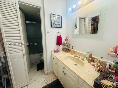 17878 N Bay Rd 307, Sunny Isles Beach FL - photo 22 of 27