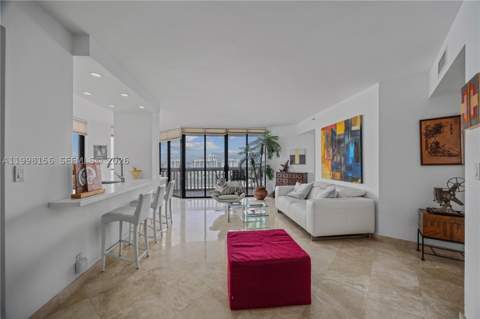 1000 W Island Blvd 1910, Aventura FL - photo 8 of 54