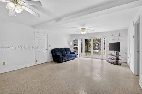 733 W 33rd St, Hialeah FL - photo 22 of 42