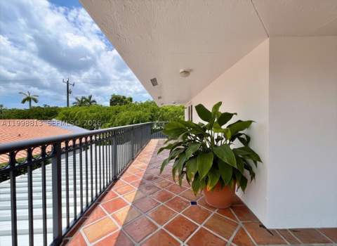 10140 SW 26th Ter, Miami FL - photo 21 of 76