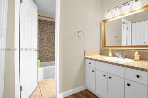 9682 Fontainebleau Blvd 503, Miami FL - photo 17 of 36