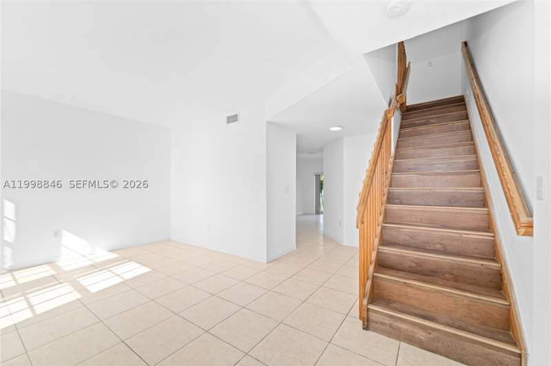 3 bedroom Townhouse at 365 NW 109th Ave 701, Villas Del Alhambra, Miami — photo 2