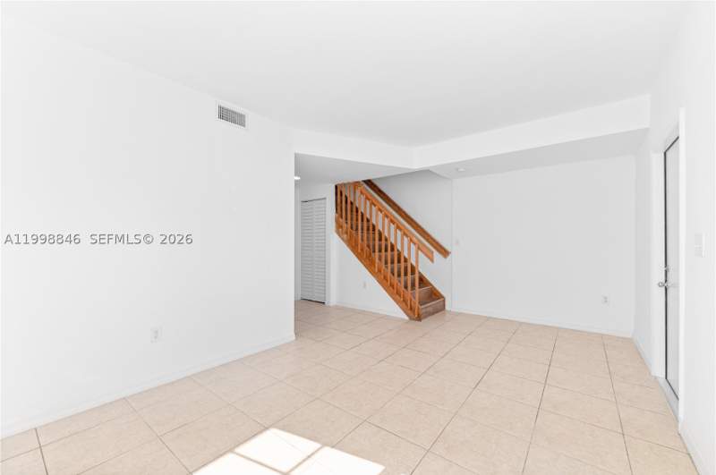 3 bedroom Townhouse at 365 NW 109th Ave 701, Villas Del Alhambra, Miami — photo 4