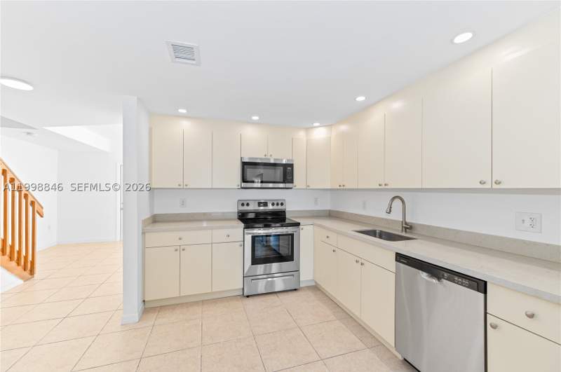 3 bedroom Townhouse at 365 NW 109th Ave 701, Villas Del Alhambra, Miami — photo 5