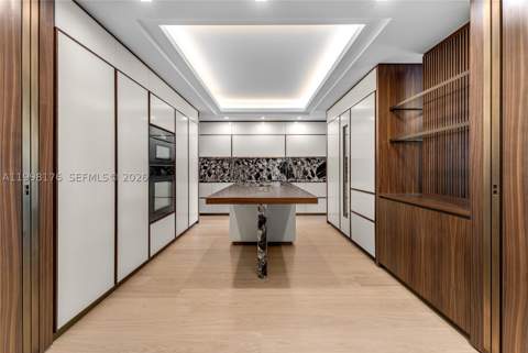 7445 Fisher Island Dr 7445, Miami Beach FL - photo 18 of 54