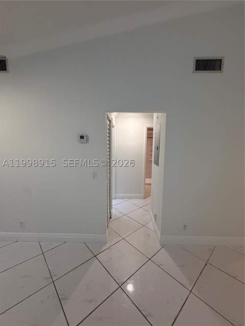 17268 NW 60th Ct, Hialeah FL - photo 15 of 31
