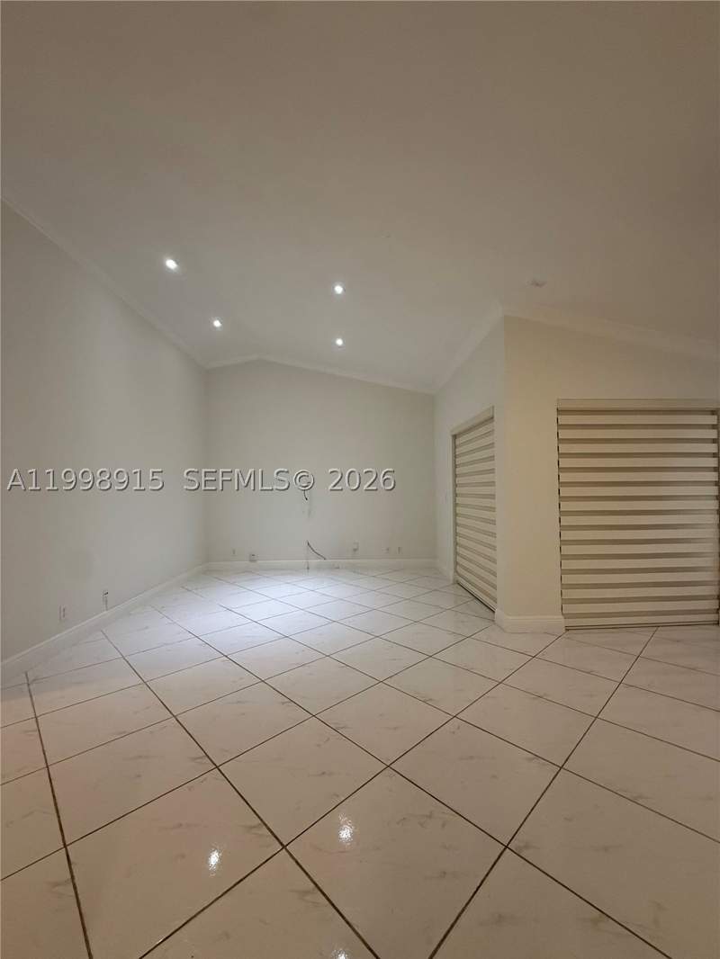3 bedroom Villa at 17268 NW 60th Ct, Villa Homes At The Moors, Hialeah — photo 5