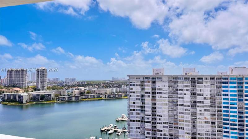 2 bedroom Condominium at 2780 NE 183rd St 2012, Commodore Plaza Condo, Aventura — photo 2