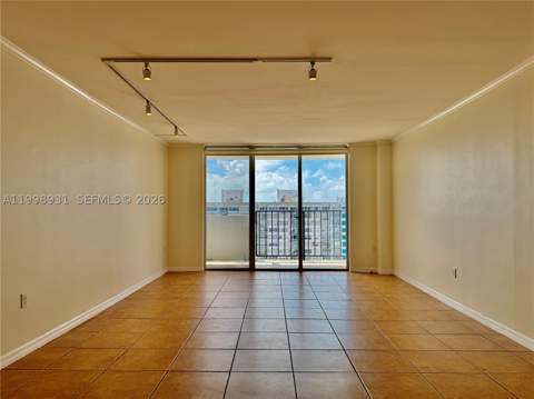 2780 NE 183rd St 2012, Aventura FL - photo 6 of 53