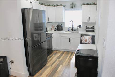 17710 SW 102nd Ave, Miami FL - photo 15 of 29
