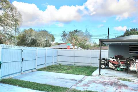 17710 SW 102nd Ave, Miami FL - photo 6 of 29