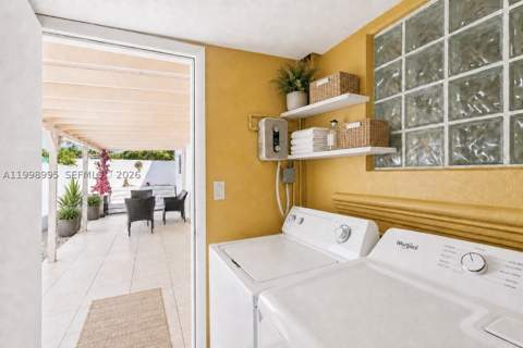 1682 NE 124th Ln, North Miami FL - photo 20 of 52