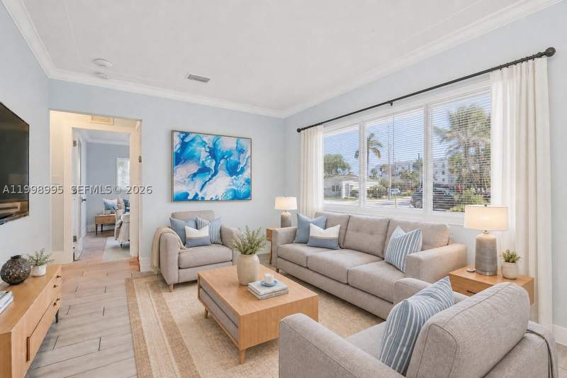 3 bedroom SingleFamilyResidence at 1682 NE 124th Ln, Sub Of Foster & Sanchez T, North Miami — photo 3