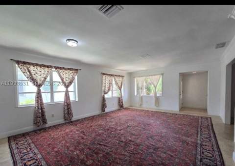 345 Malaga Ave, Coral Gables FL - photo 7 of 58
