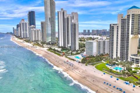 19201 Collins Ave 504, Sunny Isles Beach FL - photo 15 of 16