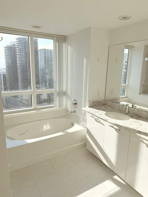 951 Brickell Avenue 3611, Miami FL - photo 6 of 12