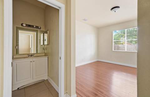 1584 SW 2nd Street, Homestead FL - photo 17 of 28