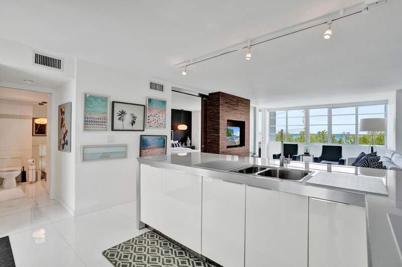 1 bedroom Condominium at 1670 Lincoln Court 3b, Bonne Vie Condo, Miami Beach — photo 5