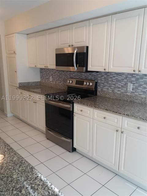 17275 Collins Ave 801, Sunny Isles Beach FL - photo 23 of 47