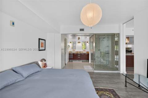 720 NE 62nd St 404, Miami FL - photo 15 of 52